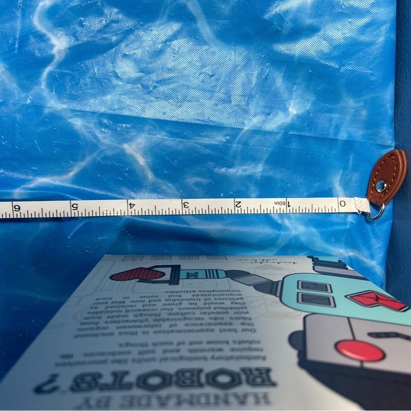 Luna Lovegood - Handmade by Robots - Vinyl Figure - BNIB 🩷 - Picture 7 of 10